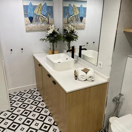 Duplex Con Encanto En Paseo Maritimo De