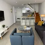 Duplex Junto Al Mar En El Faro Con Piscina Y Pets Friendly Μαρμπέλλα