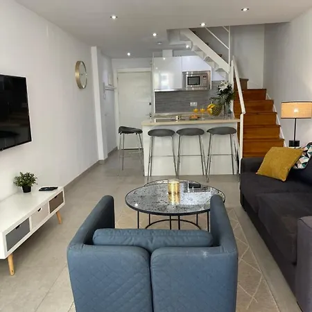 Duplex Con Encanto En Paseo Maritimo De Marbellac