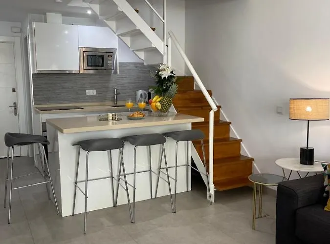 דירה Duplex Con Encanto En Paseo Maritimo De